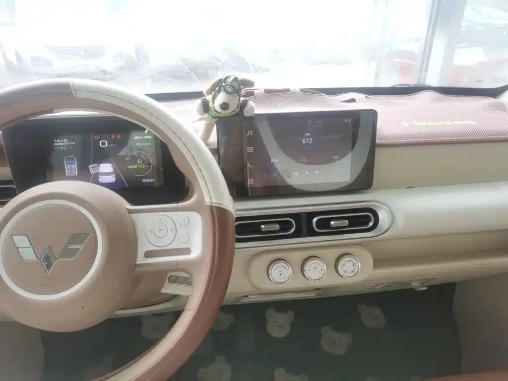 Hongguang MINIEV 2024 Third Generation 215km/h Advanced Edition — миниатюра 11