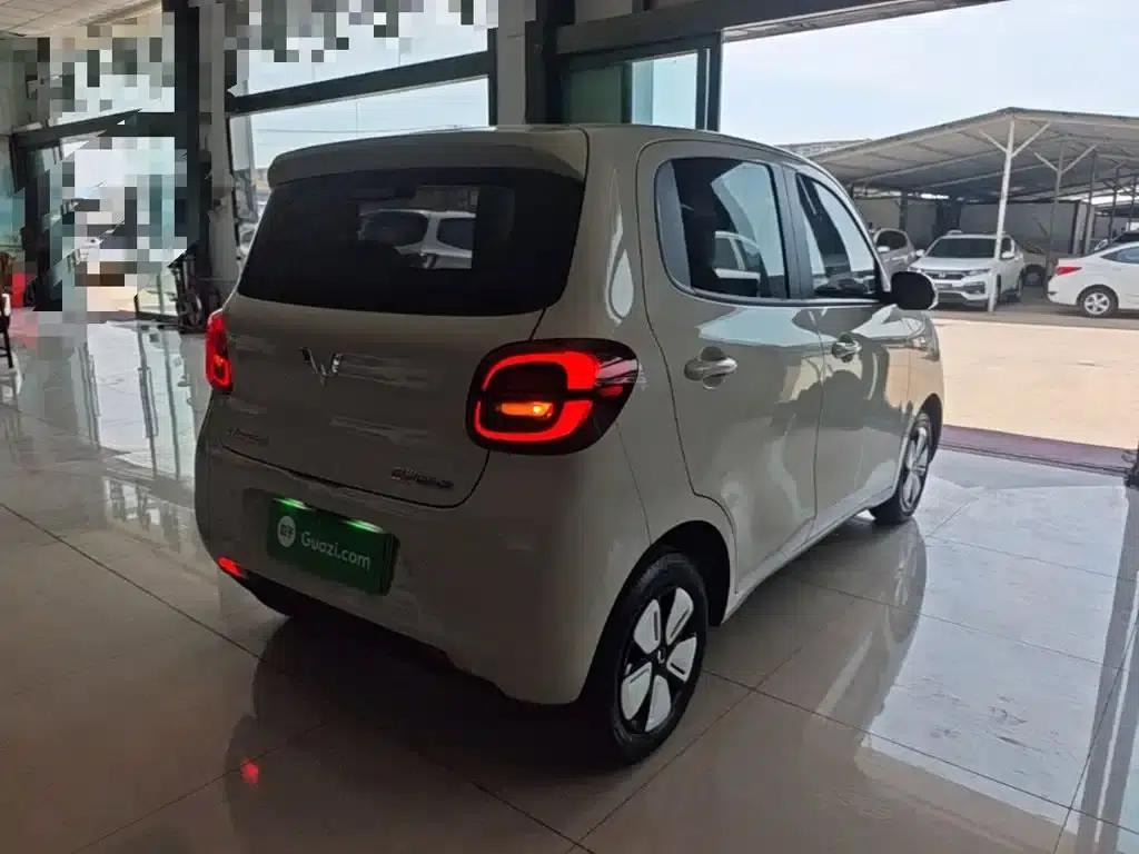 Hongguang MINIEV 2025 Fourth Generation Four-Door Advanced Model — миниатюра 7