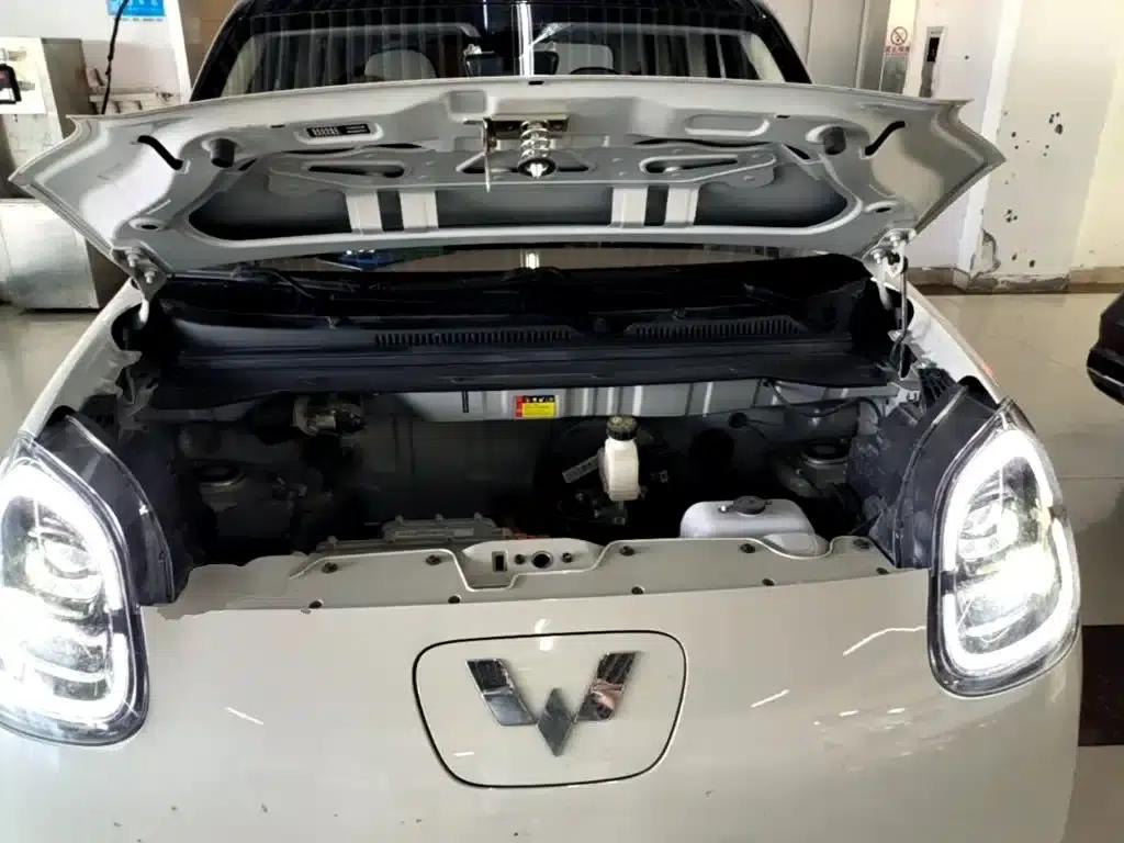 Hongguang MINIEV 2025 Fourth Generation Four-Door Premium+ Edition — миниатюра 20