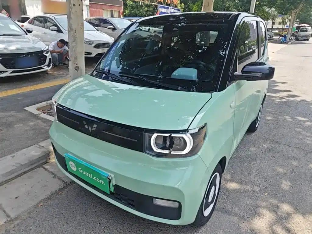 Hongguang MINIEV 2022 Macaron Premium Edition (Lithium Iron Phosphate) — миниатюра 1