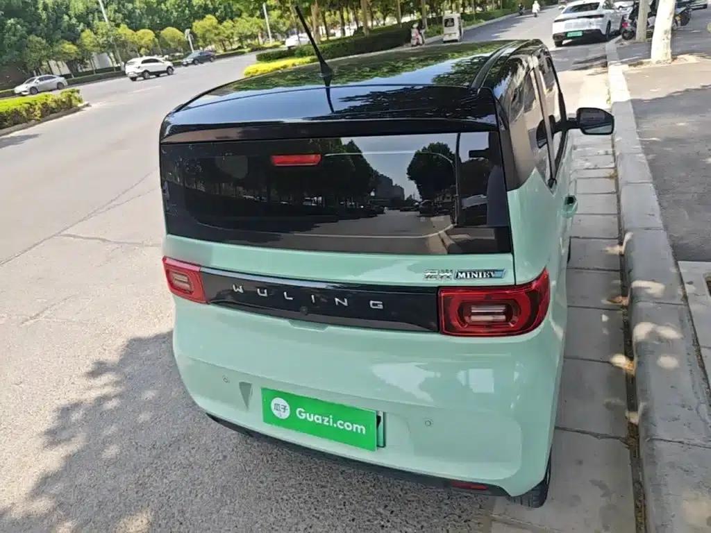 Hongguang MINIEV 2022 Macaron Premium Edition (Lithium Iron Phosphate) — миниатюра 6