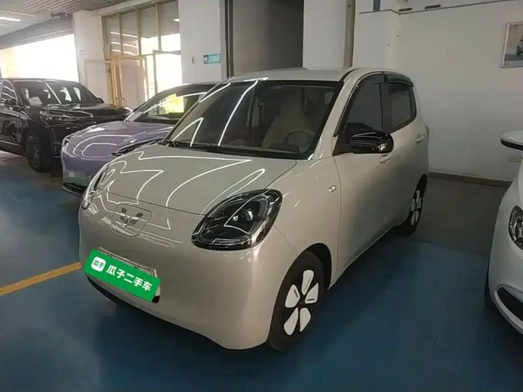 Hongguang MINIEV 2025 Fourth Generation Four-Door Advanced Model — миниатюра 1
