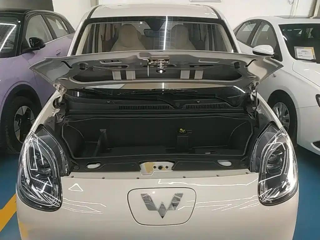 Hongguang MINIEV 2025 Fourth Generation Four-Door Advanced Model — миниатюра 20