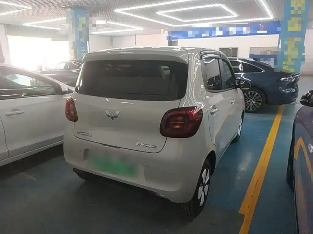 Hongguang MINIEV 2025 Fourth Generation Four-Door Advanced Model — миниатюра 7