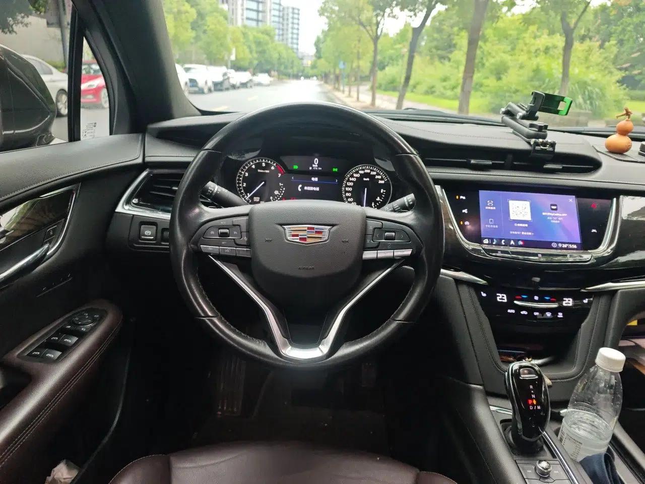 Cadillac XT6 2020 28T Six-Seater Luxury Version — миниатюра 10