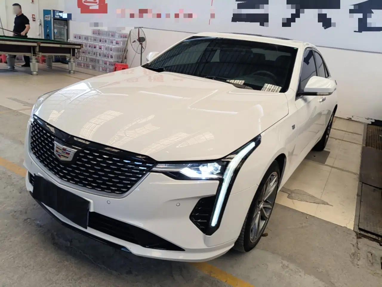 Cadillac CT4 2021 28T Luxury Model — миниатюра 1