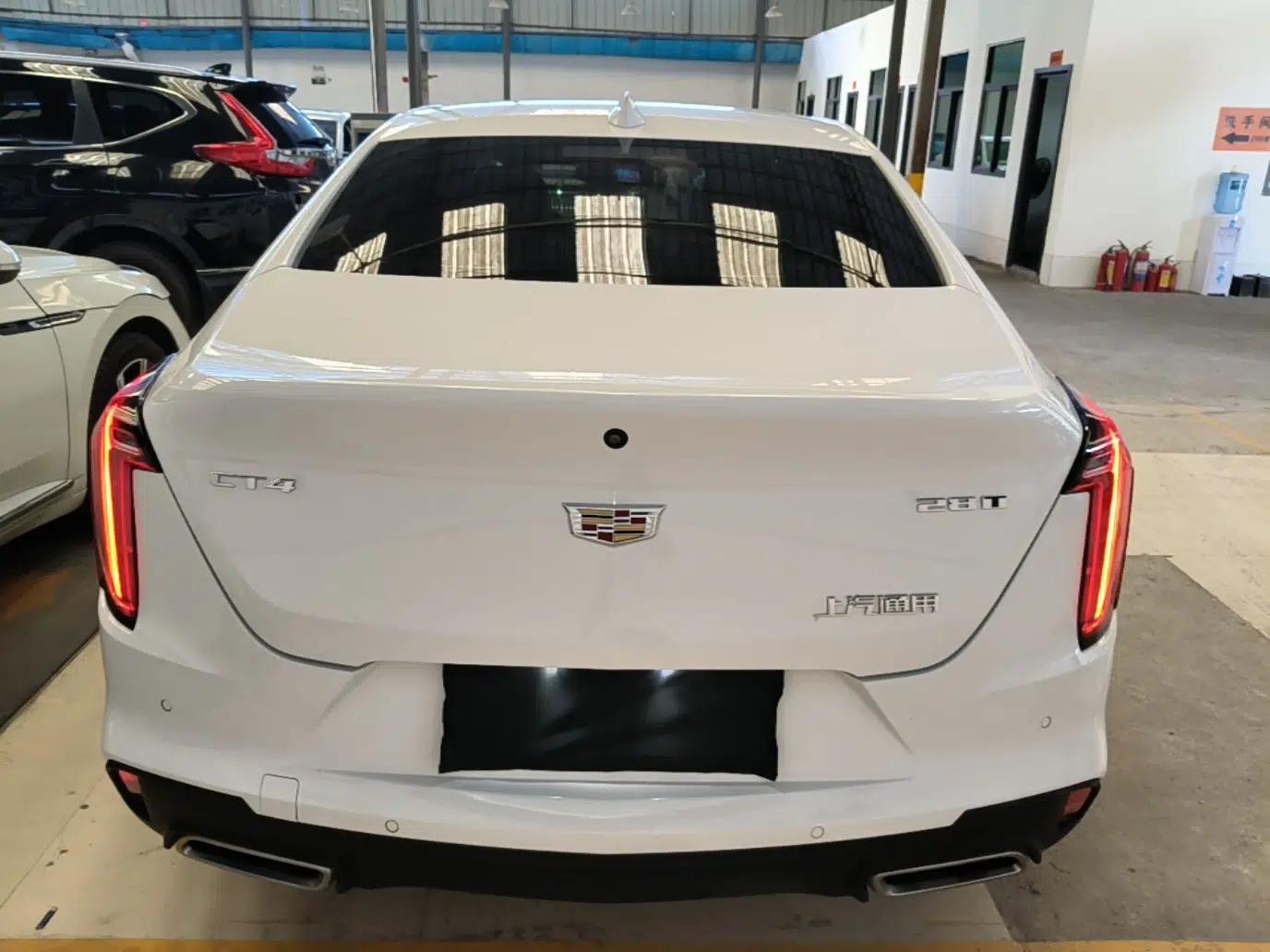 Cadillac CT4 2021 28T Luxury Model — миниатюра 5