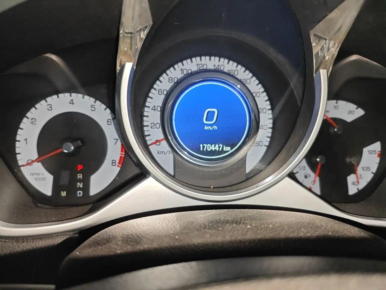 Cadillac SRX 2012 3.0L Elite Edition — миниатюра 12