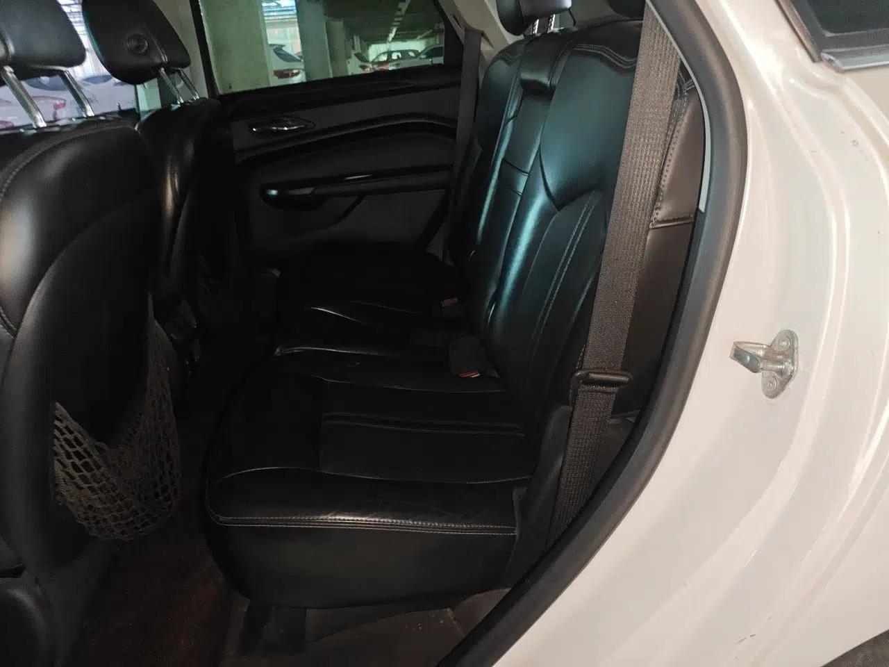 Cadillac SRX 2012 3.0L Elite Edition — миниатюра 17