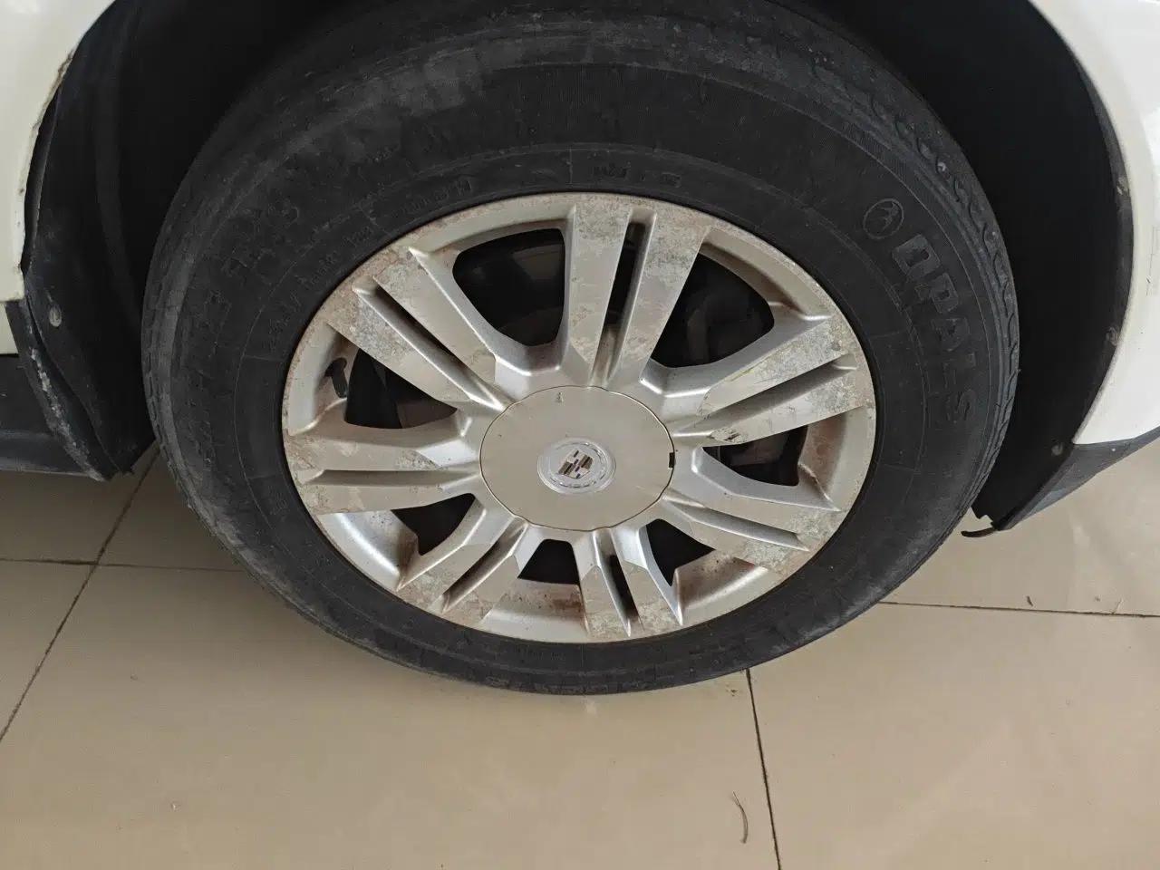 Cadillac SRX 2012 3.0L Elite Edition — миниатюра 8