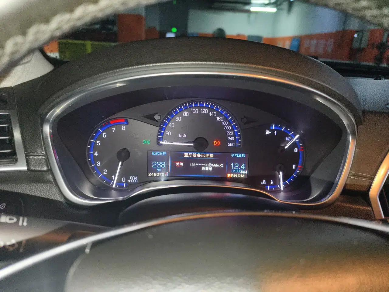 Cadillac SRX 2014 3.0L Elite Model — миниатюра 11