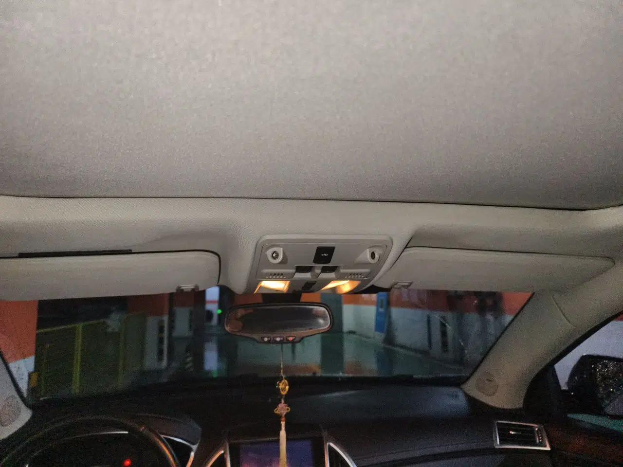 Cadillac SRX 2014 3.0L Elite Model — миниатюра 18