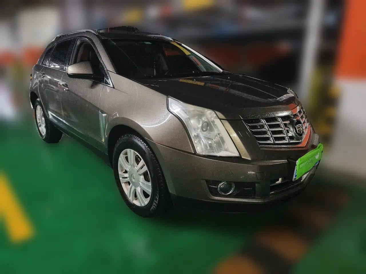 Cadillac SRX 2014 3.0L Elite Model — миниатюра 3