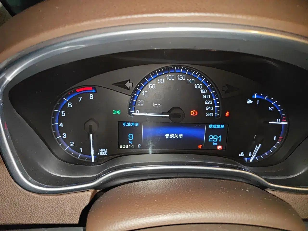 Cadillac SRX 2013 3.0L Luxury Model — миниатюра 11