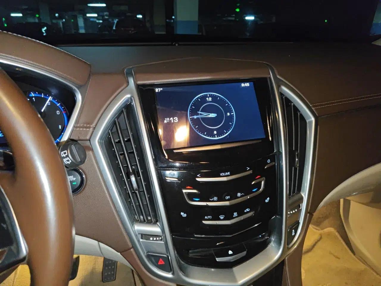 Cadillac SRX 2013 3.0L Luxury Model — миниатюра 13