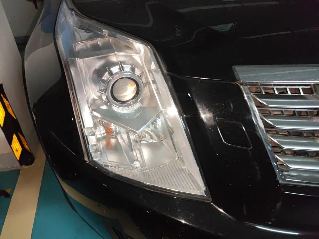 Cadillac SRX 2013 3.0L Luxury Model — миниатюра 7
