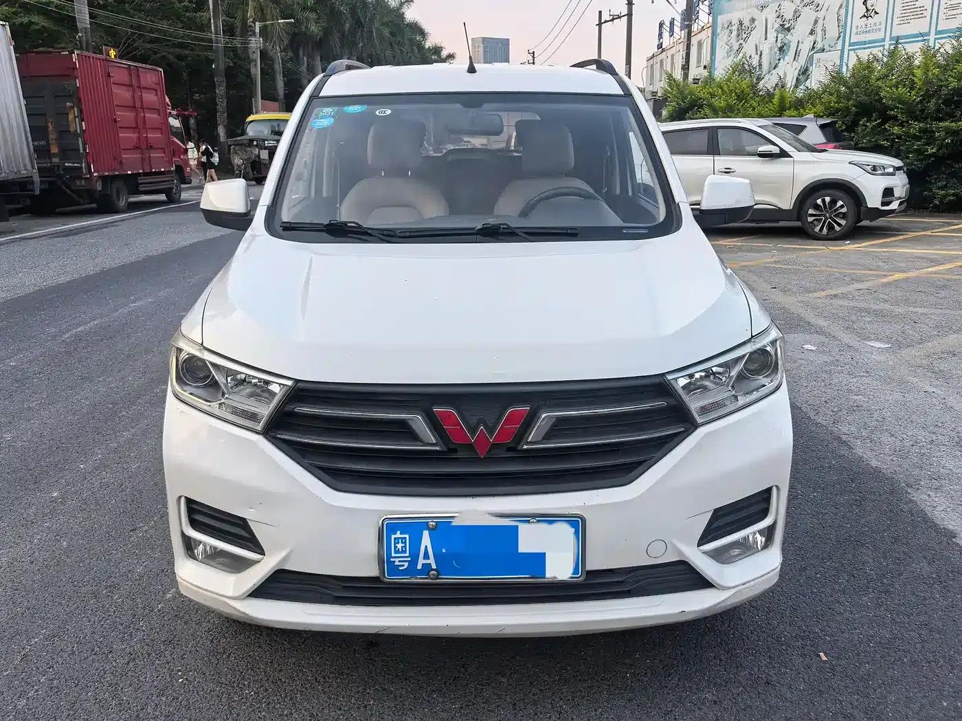Wuling Hongguang 2018 1.5L S Comfort Model L2B — миниатюра 2