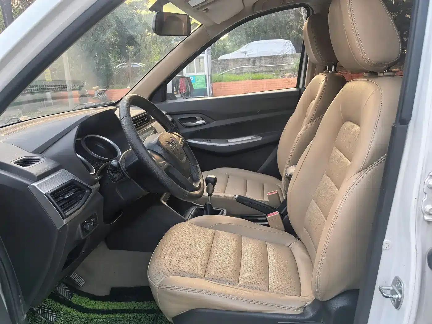 Wuling Hongguang 2018 1.5L S Comfort Model L2B — миниатюра 9