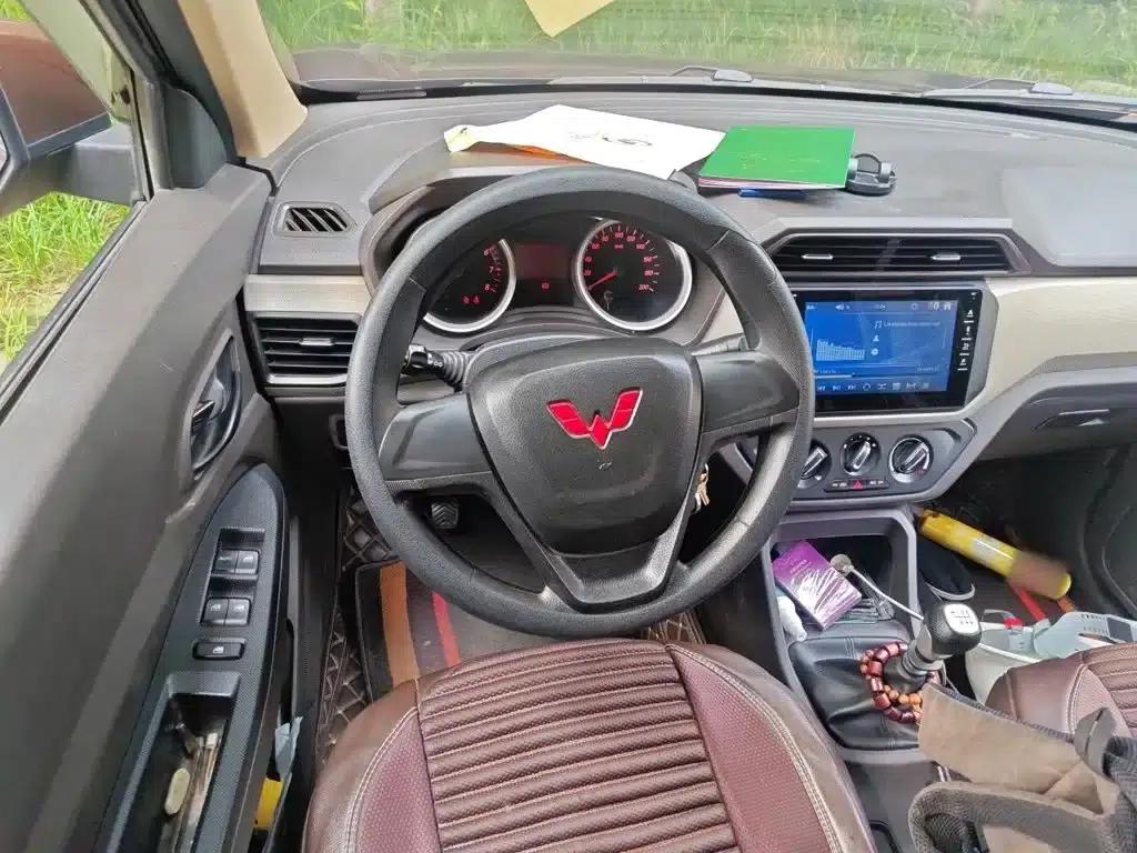 Wuling Hongguang 2021 1.5L S Standard LAR — миниатюра 6