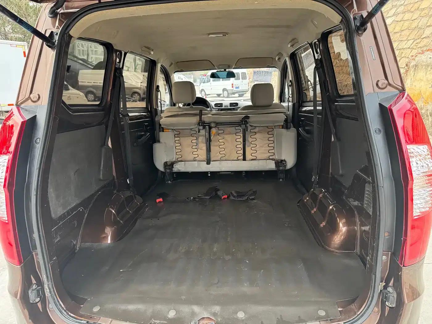 Wuling Hongguang 2018 1.5L Classic S Basic Model — миниатюра 13