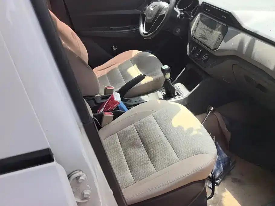 Wuling Hongguang 2018 1.5L S Standard L2B — миниатюра 8