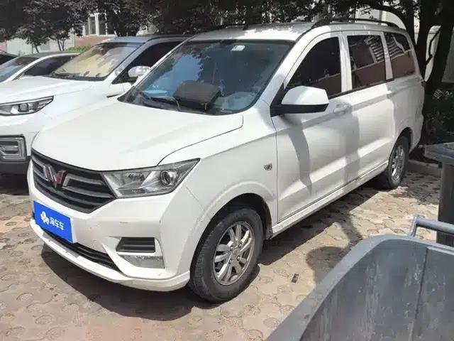 Wuling Hongguang 2018 1.5L S Standard L2B