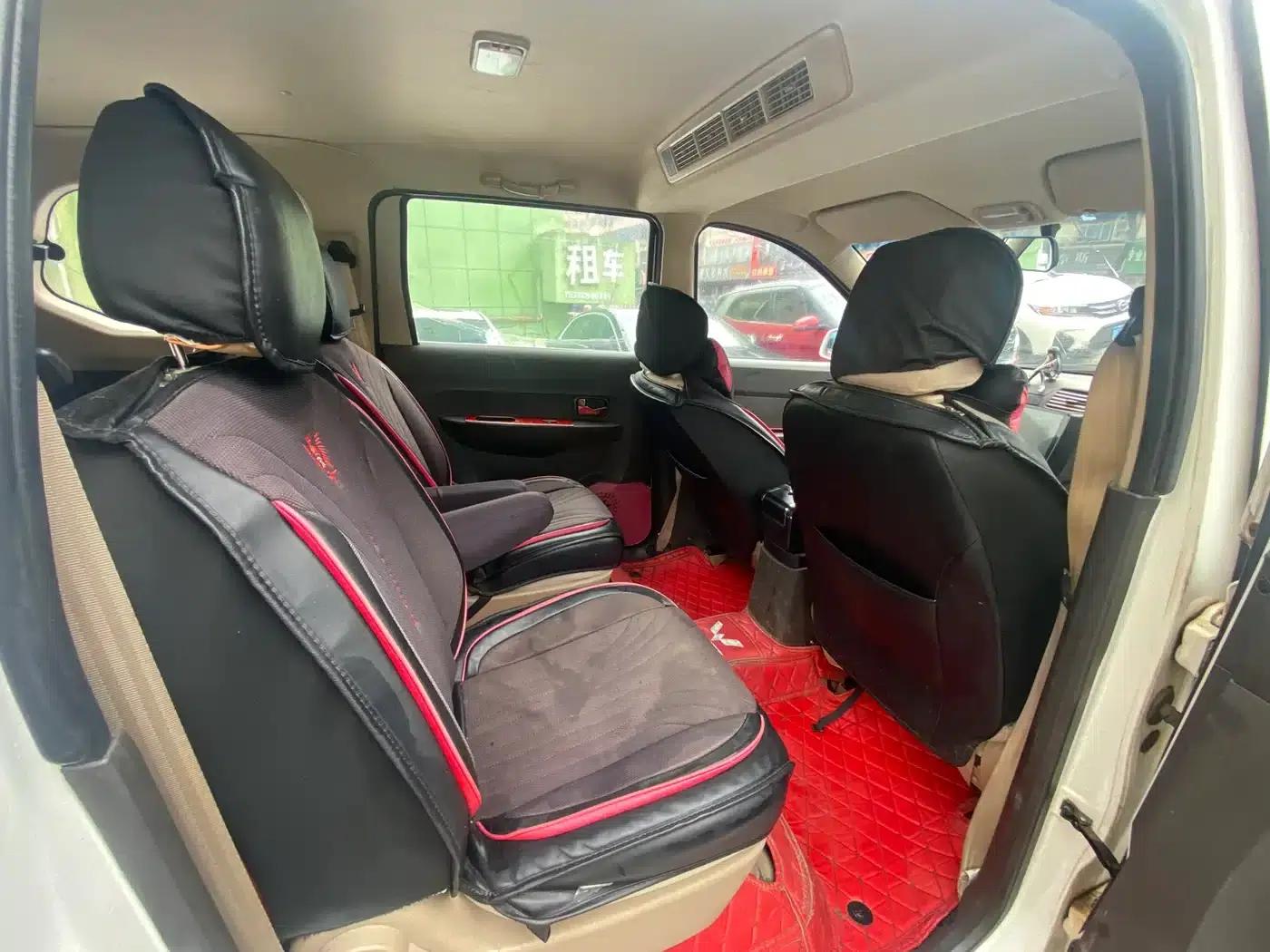 Wuling Hongguang 2016 1.5L S Comfort Model — миниатюра 13
