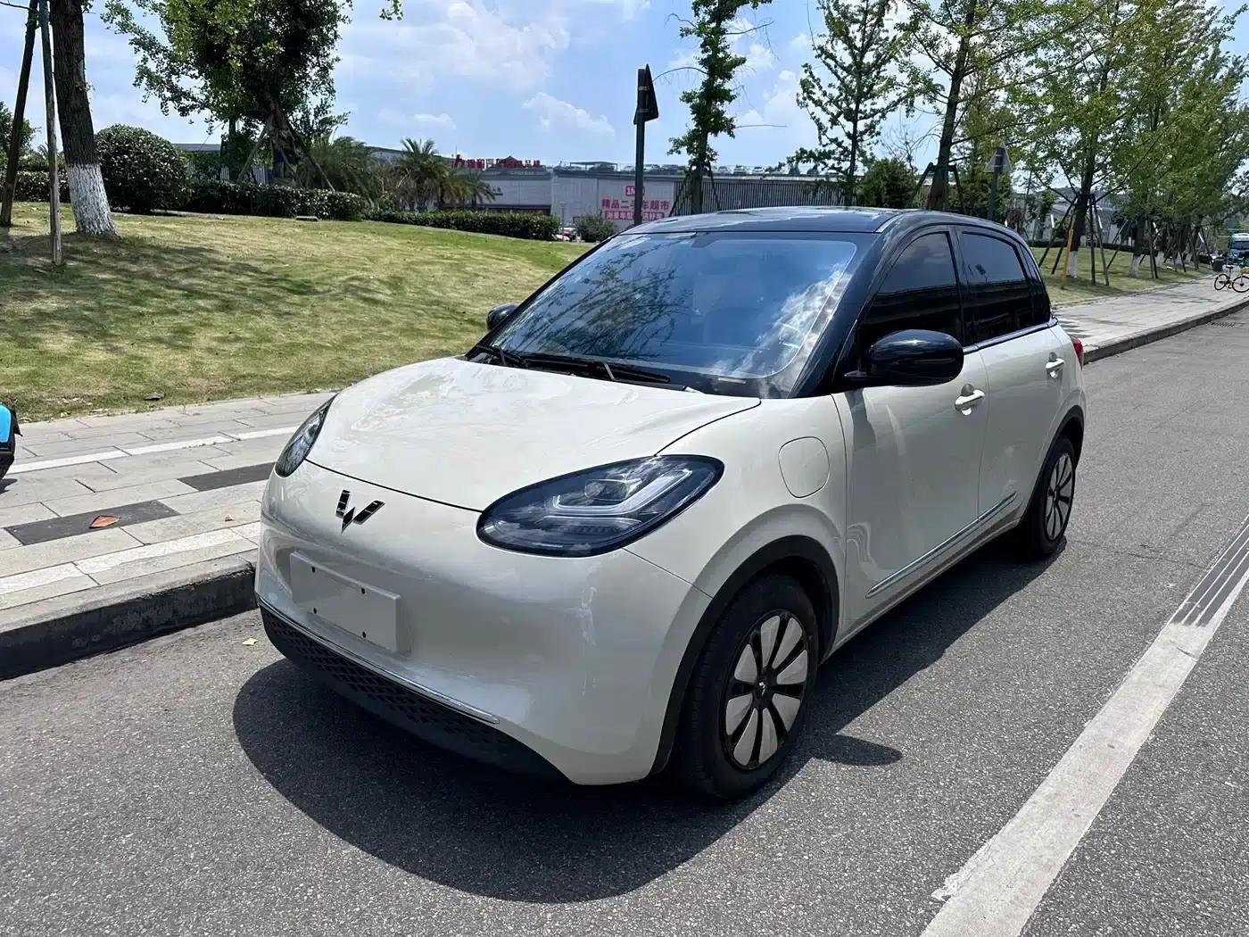 Wuling Bingo 2025 Model, 333km Range, Lingxi Connected Edition — миниатюра 1