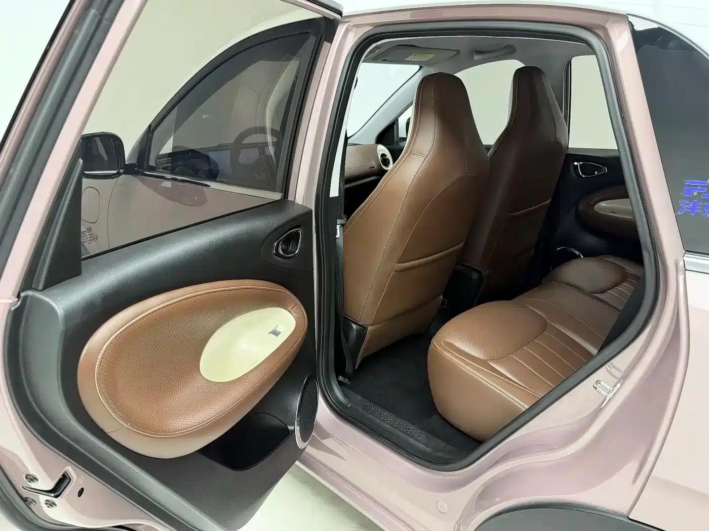 Wuling Bingo 2023 Model, 333km Range, Lingxi Connectivity+ Model — миниатюра 11