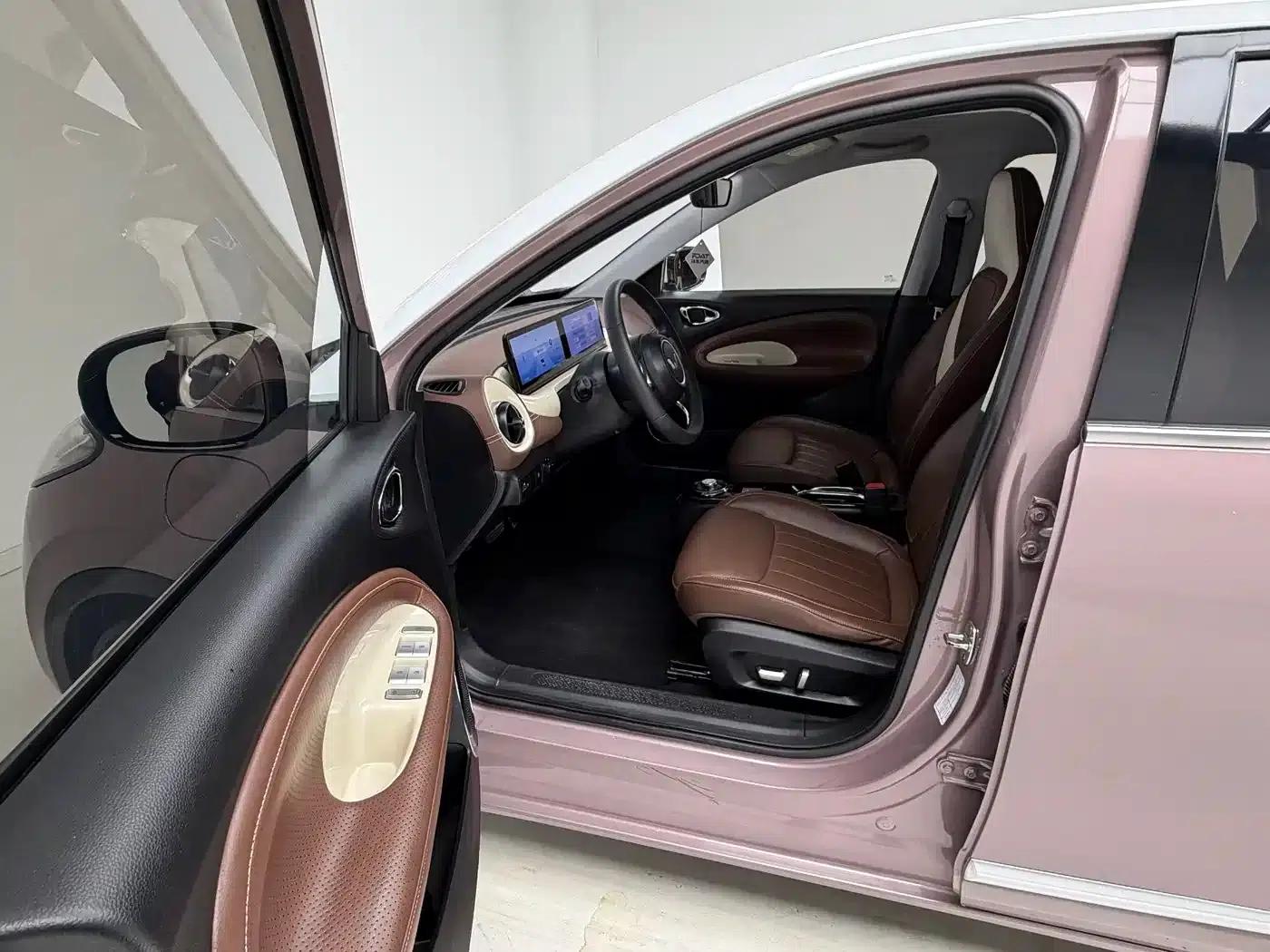 Wuling Bingo 2023 Model, 333km Range, Lingxi Connectivity+ Model — миниатюра 13