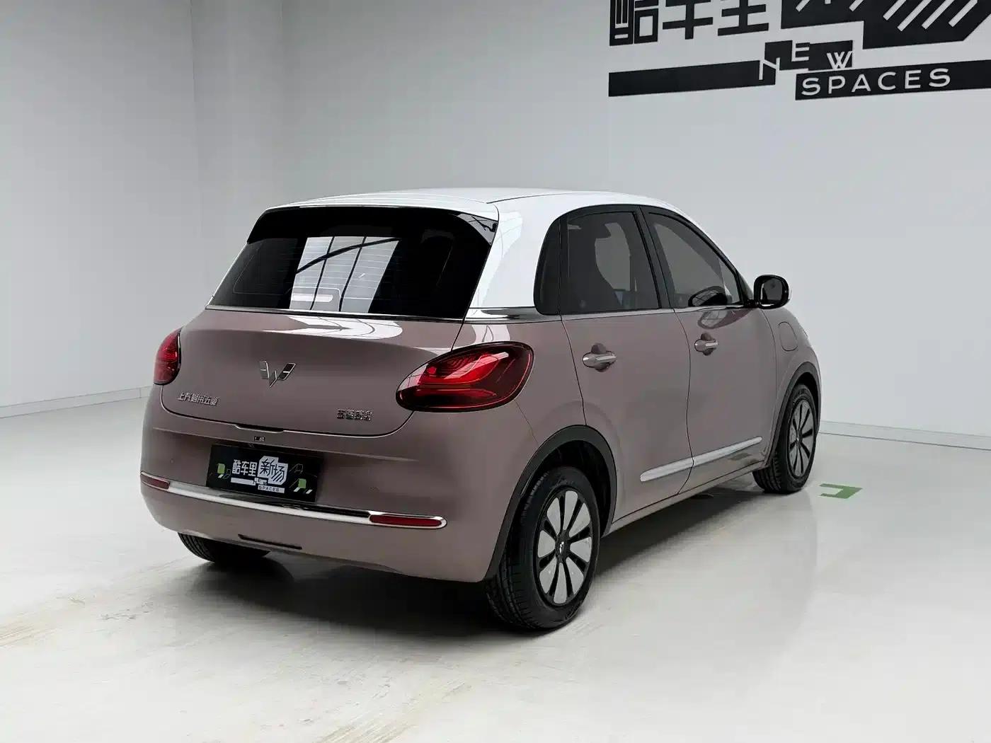 Wuling Bingo 2023 Model, 333km Range, Lingxi Connectivity+ Model — миниатюра 4