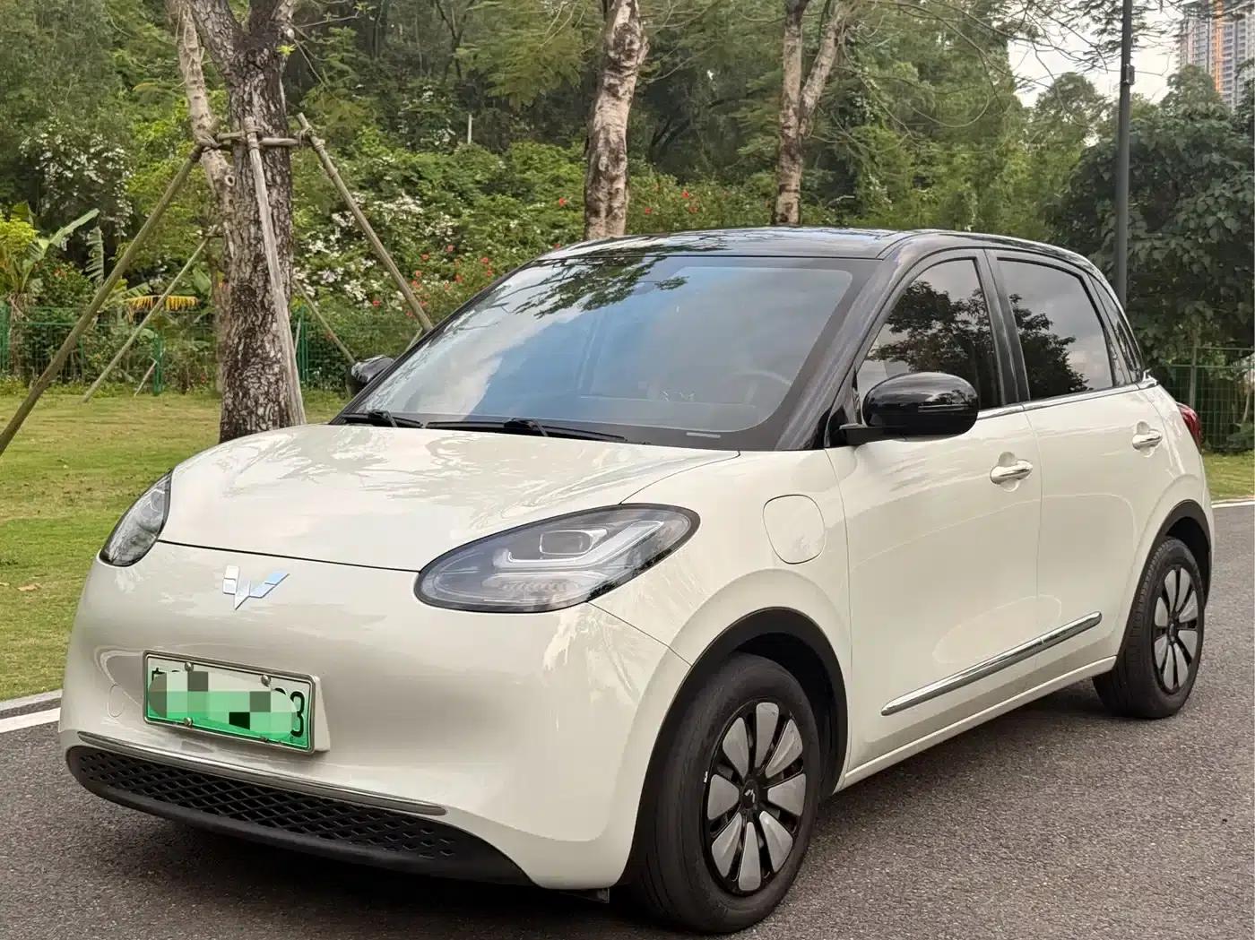Wuling Bingo 2023 Model, 333km Range, Lingxi Connected Edition — миниатюра 1