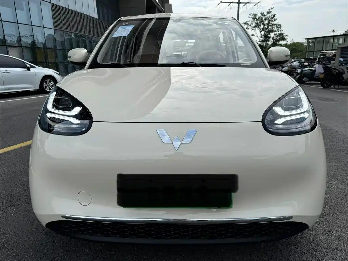 Wuling Bingo 2023 Model, 333km Range, Enjoy Edition — миниатюра 2