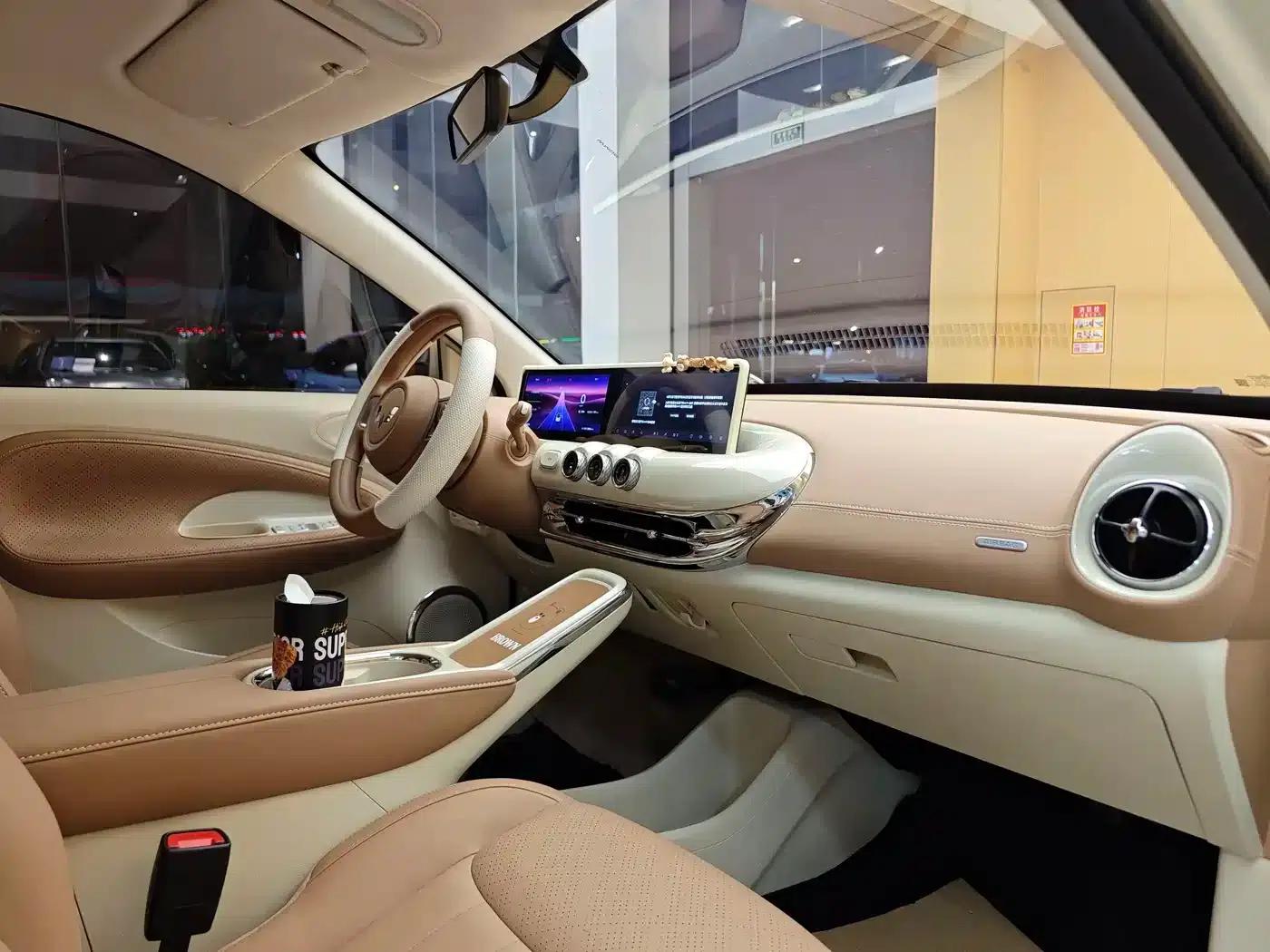Wuling Bingo 2025 Model, 333km Range, Lingxi Connected Edition — миниатюра 30
