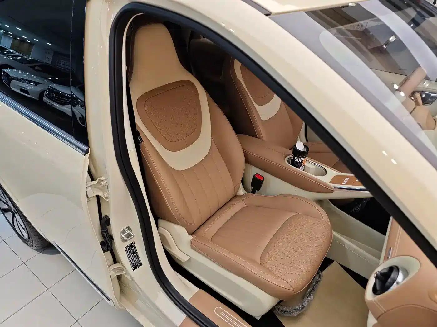 Wuling Bingo 2025 Model, 333km Range, Lingxi Connected Edition — миниатюра 31