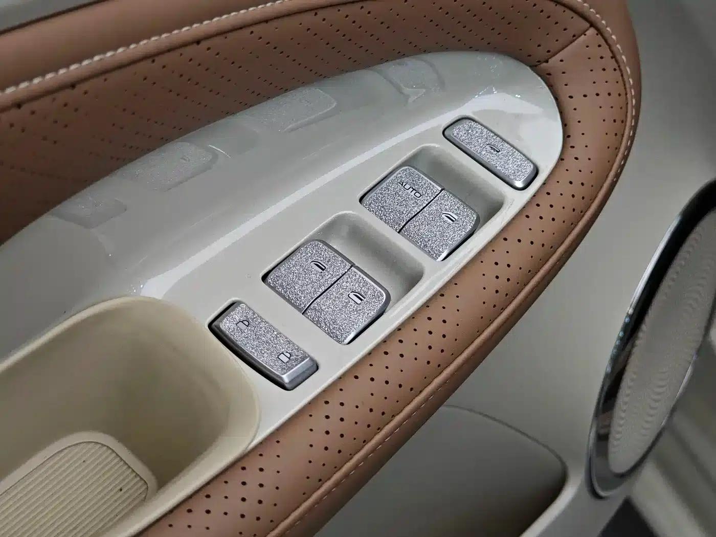 Wuling Bingo 2025 Model, 333km Range, Lingxi Connected Edition — миниатюра 9