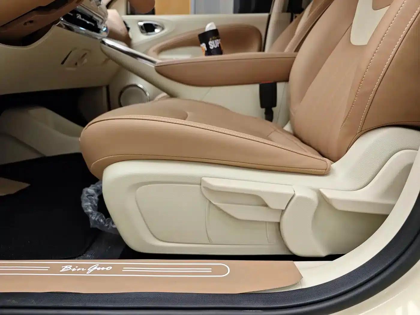Wuling Bingo 2025 Model, 333km Range, Lingxi Connected Edition — миниатюра 10