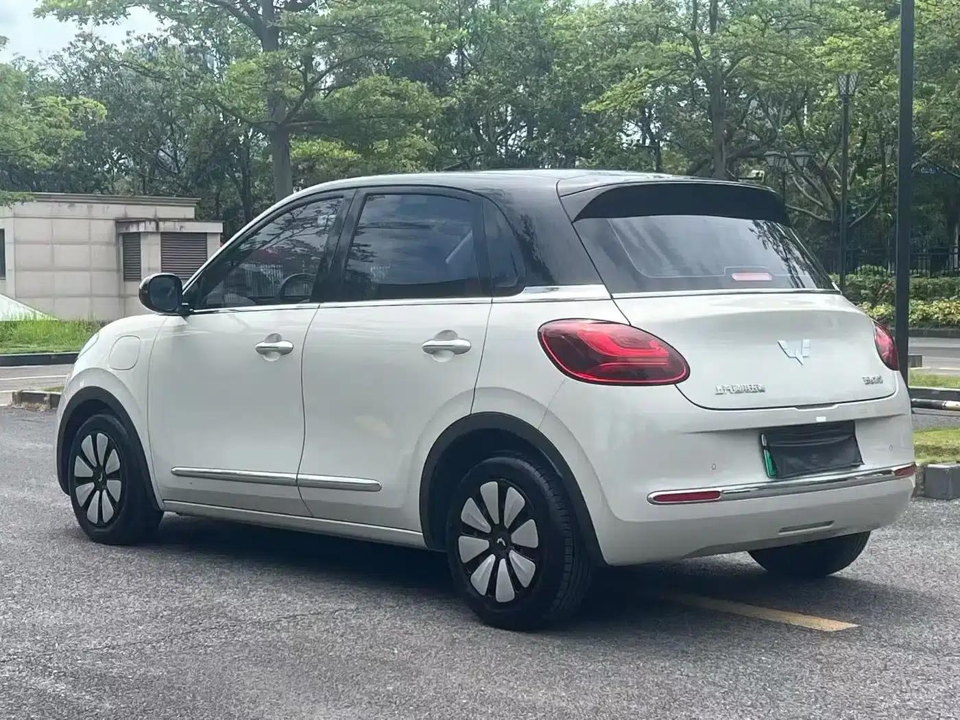 Wuling Bingo 2023 Model, 333km Range, Lingxi Connected Edition — миниатюра 4