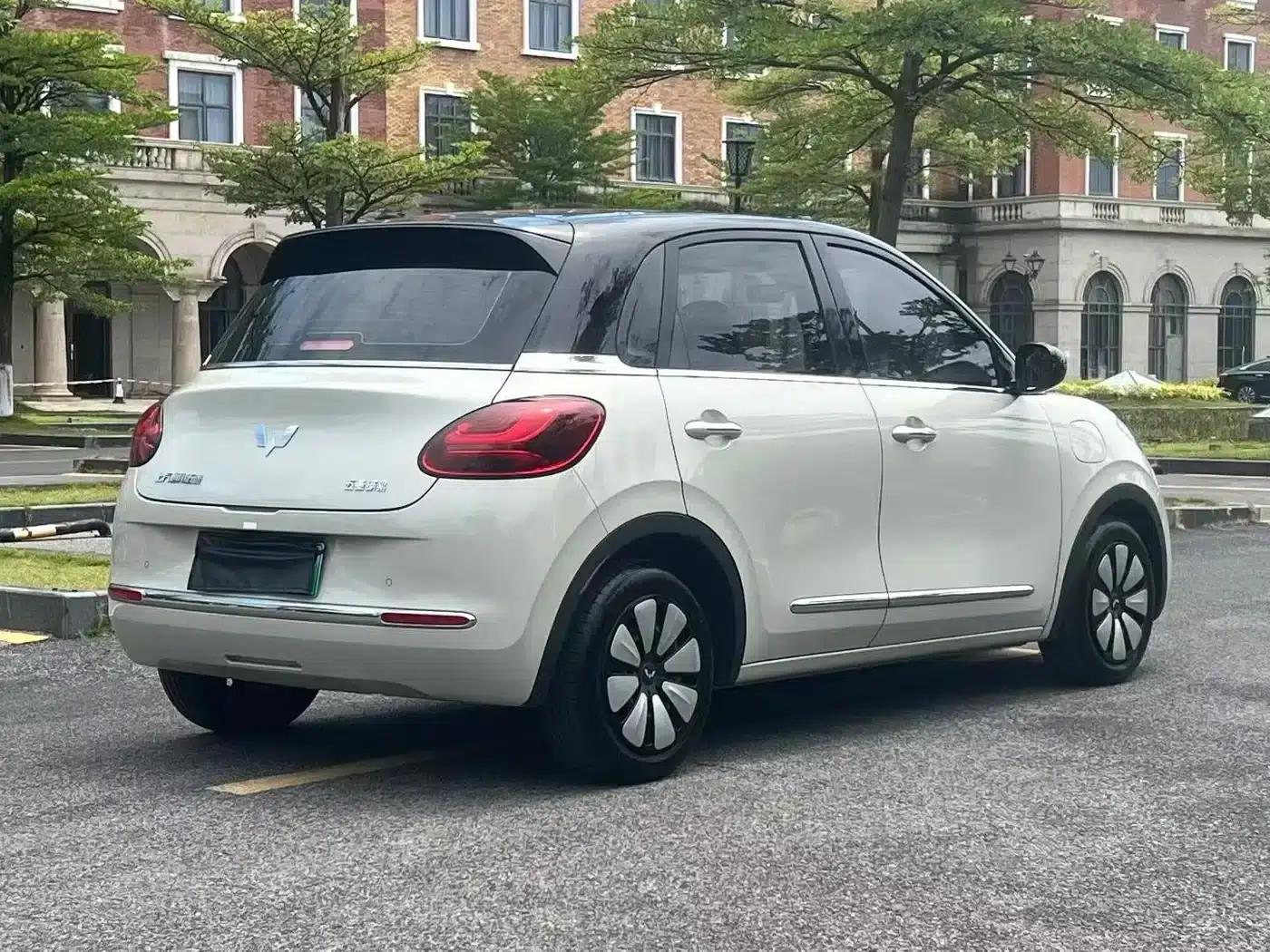 Wuling Bingo 2023 Model, 333km Range, Lingxi Connected Edition — миниатюра 6
