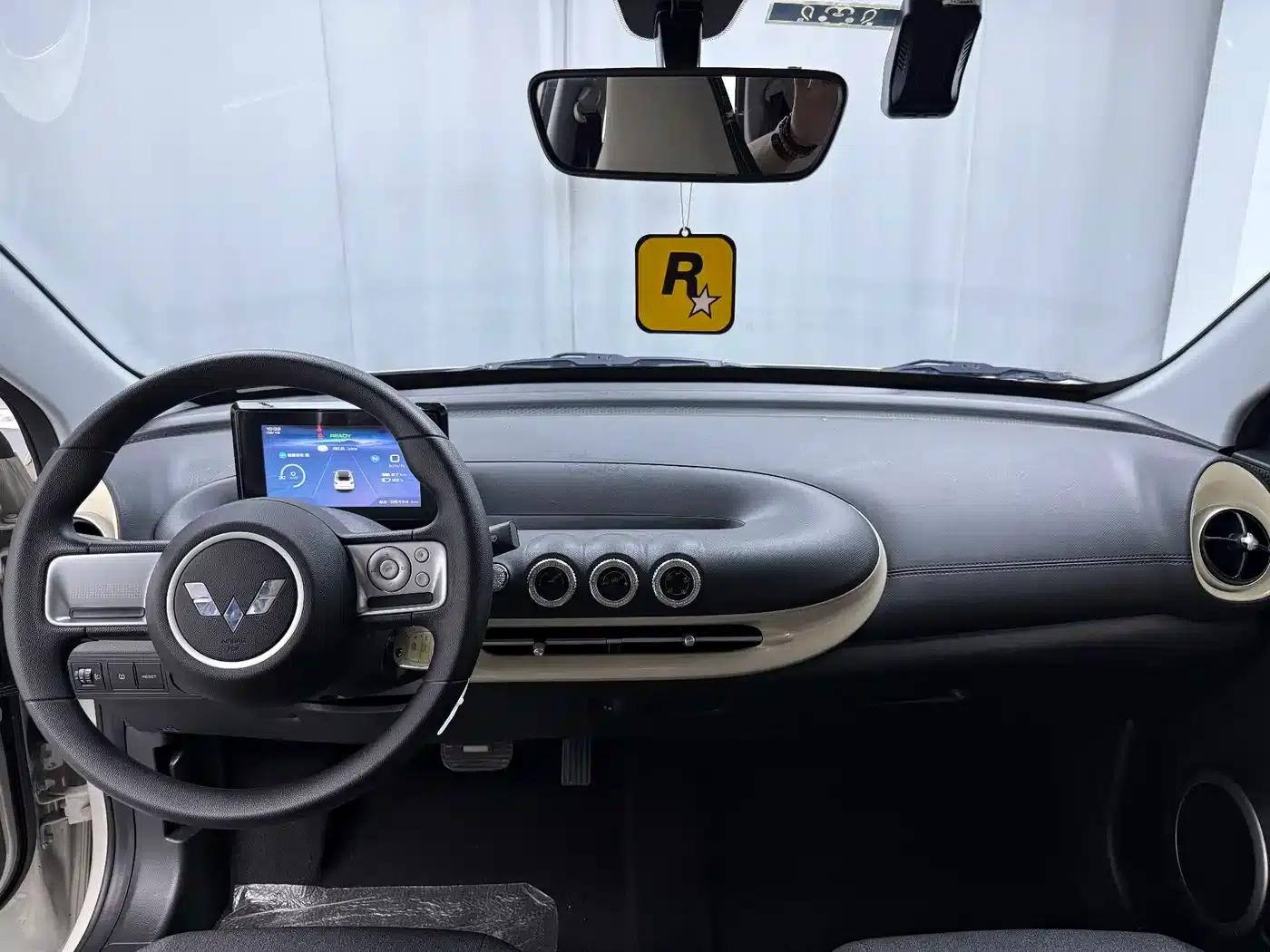 Wuling Bingo 2024 Model, 203km/h, Light Enjoyment Edition — миниатюра 14