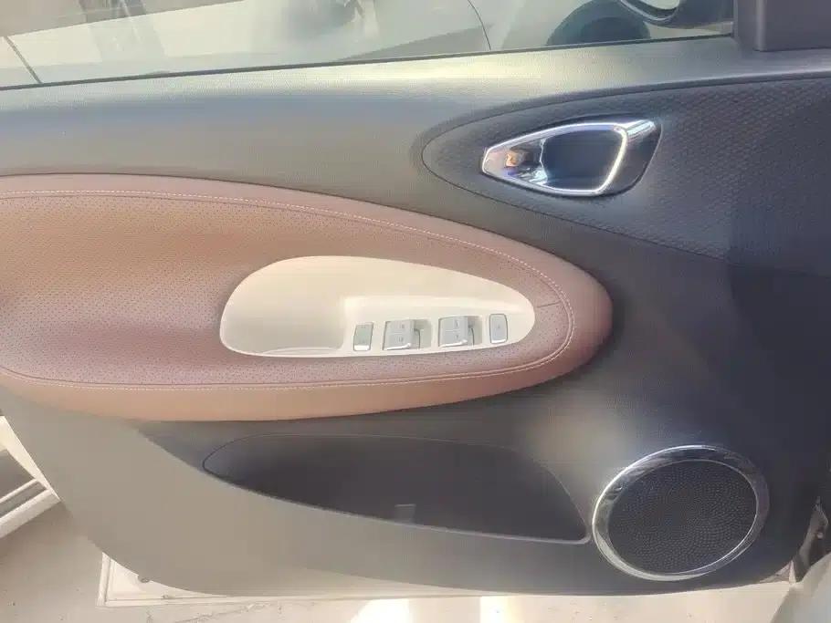 Wuling Bingo 2023 Model, 333km Range, Lingxi Connectivity+ Model — миниатюра 7