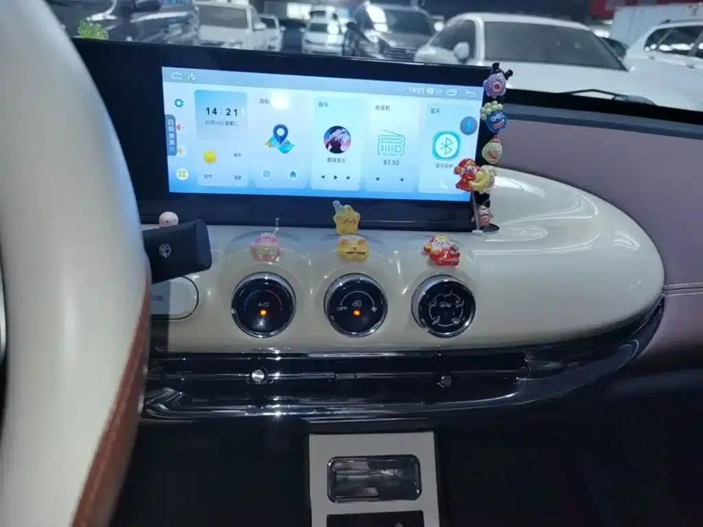 Wuling Bingo 2023 Model, 203km Comfort Edition — миниатюра 13