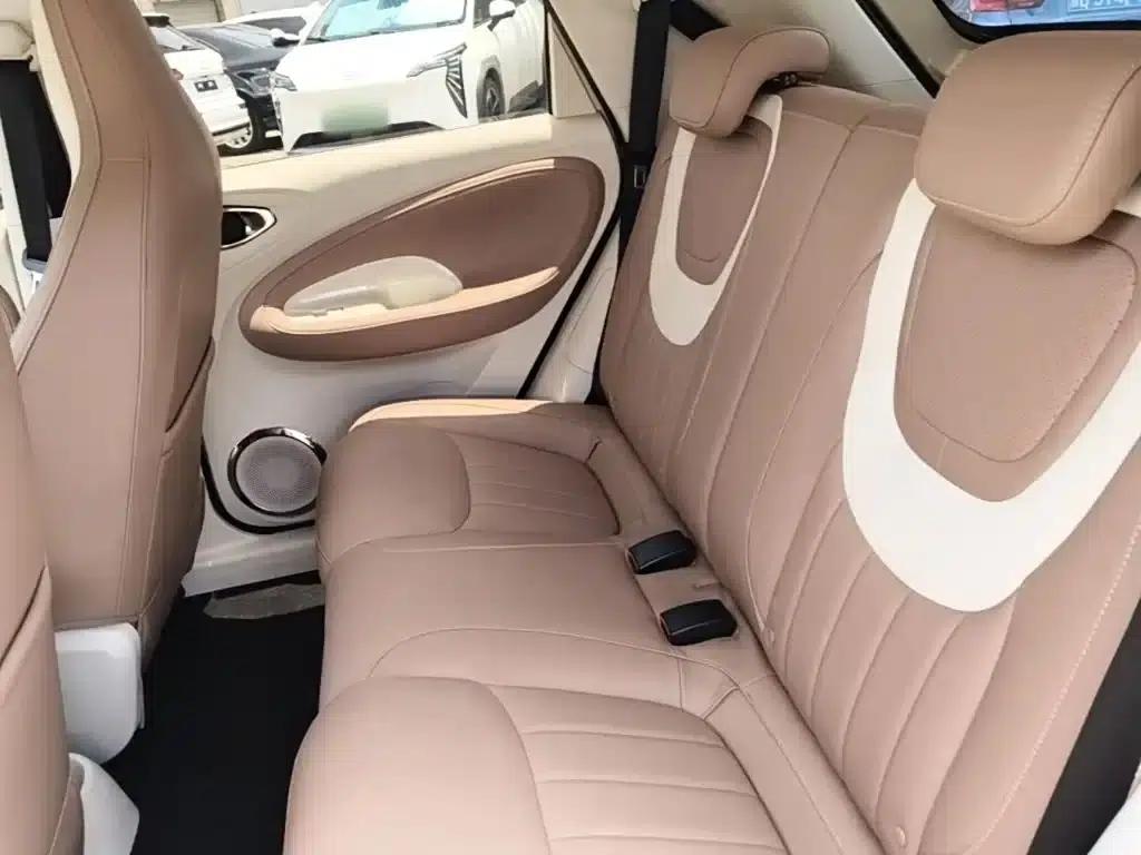 Wuling Bingo 2025 Model, 333km Range, Lingxi Connected Edition — миниатюра 24