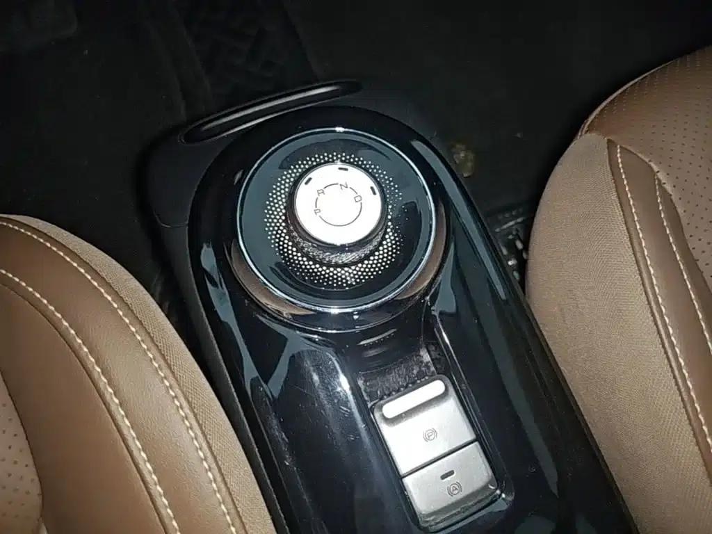 Wuling Bingo 2023 Model, 333km Range, Lingxi Connected Edition — миниатюра 14