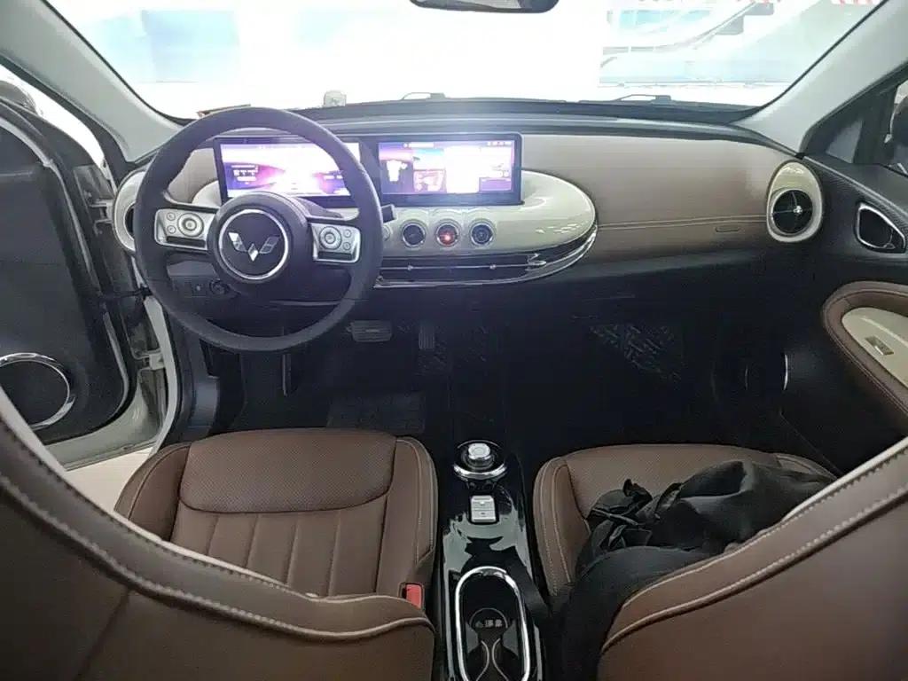Wuling Bingo 2023 Model, 333km Range, Lingxi Connected Edition — миниатюра 10