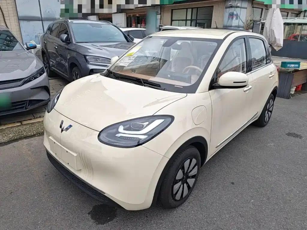 Wuling Bingo 2025 Model, 333km Range, Enjoy Edition — миниатюра 2