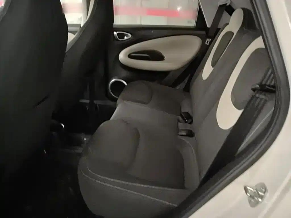 Wuling Bingo 2023 Model, 333km/h, Fast Enjoyment Edition — миниатюра 17