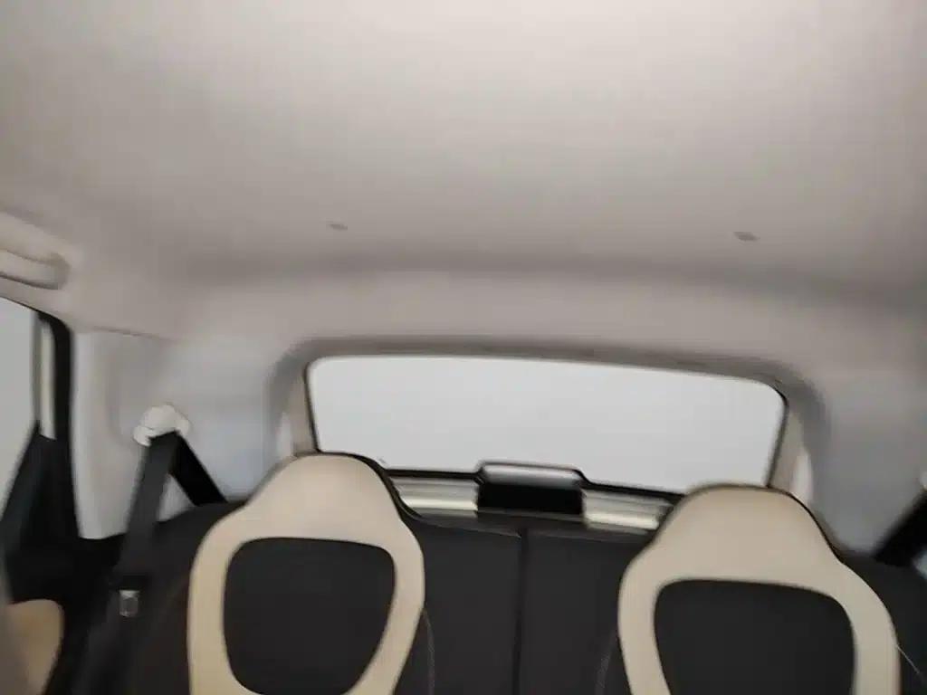 Wuling Bingo 2024 Model, 203km/h, Light Enjoyment Edition — миниатюра 18