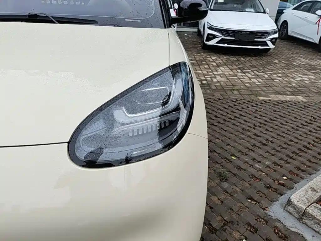 Wuling Bingo 2025 Model, 333km Range, Lingxi Connected Edition — миниатюра 24