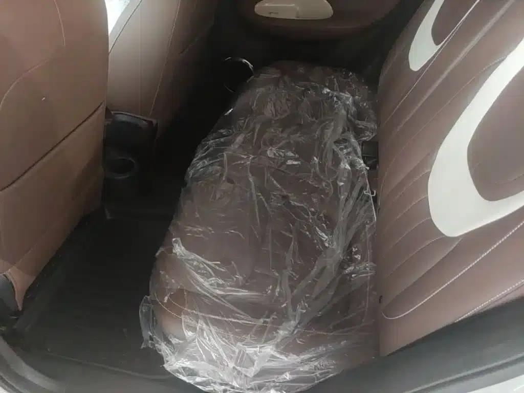 Wuling Bingo 2024 Model, 333km Range, Lingxi Connected Edition — миниатюра 17